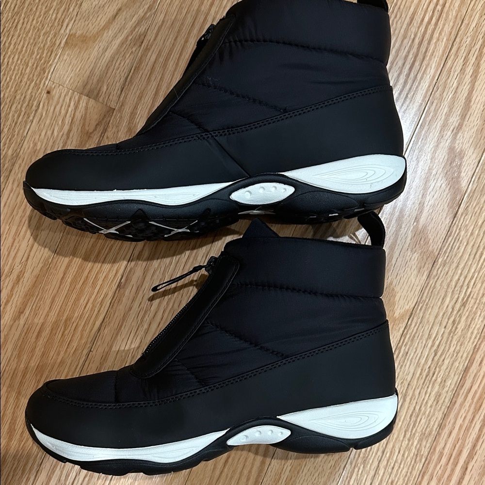 Easy Spirit Black Quilted Winter Boots